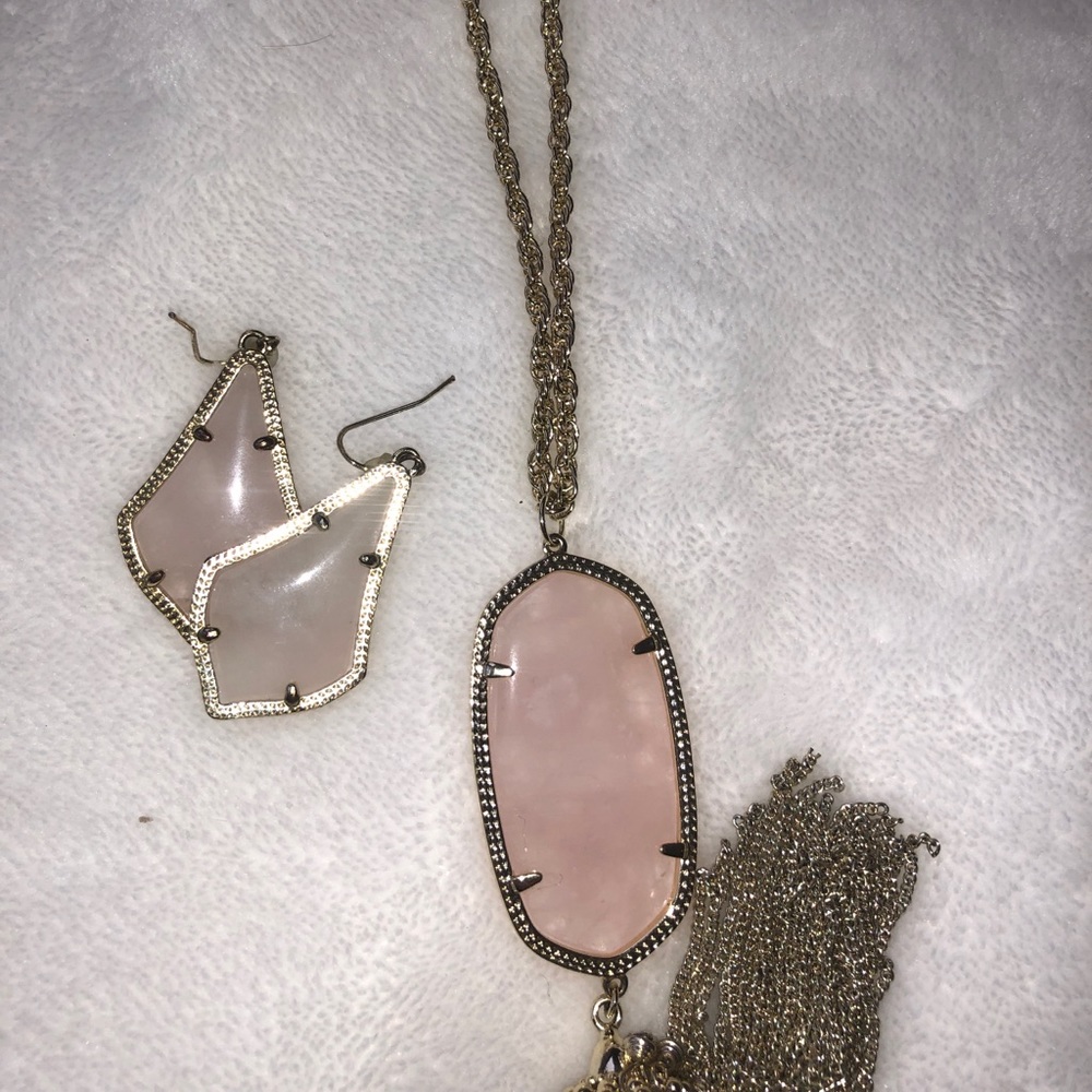 Kendra Scott Rayne (earrings separate)